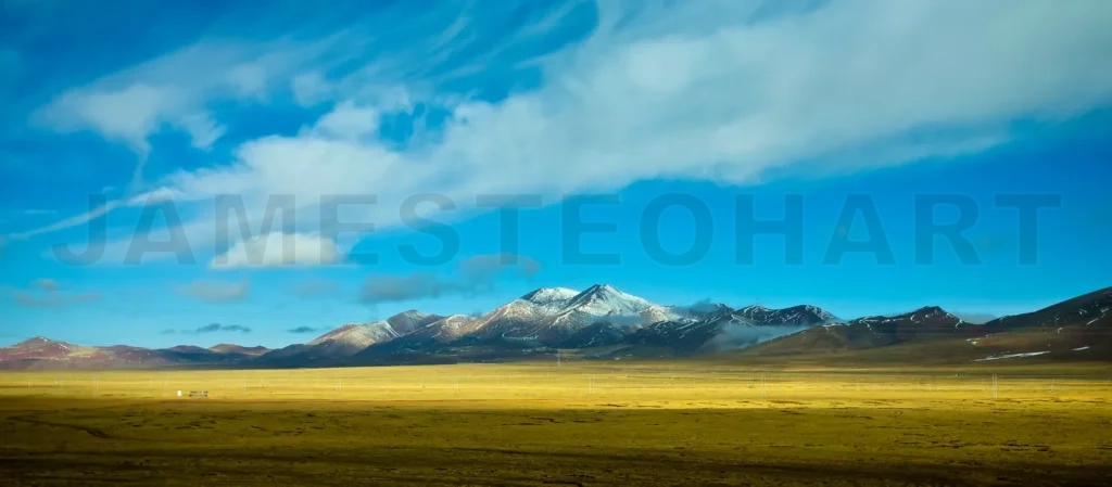 
Beautiful Scenery With Great Snowcap Mountain In Tibet