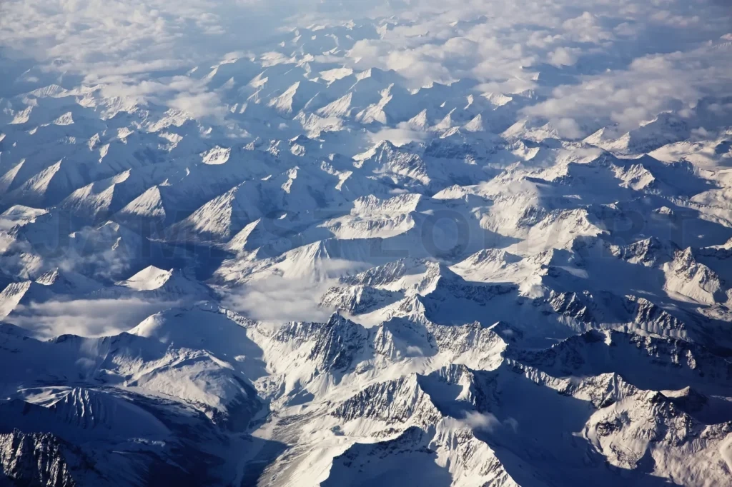 
Beautiful Scenery In Tibet With White Snowscape Mountain