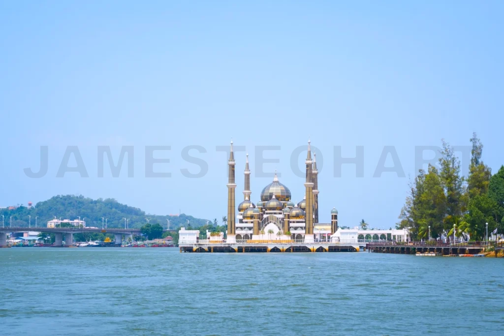 
Crystal mosque standing on water in kuala terengganu, malaysia