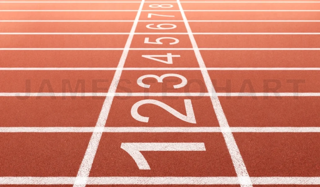 
Running track lines with start number markings