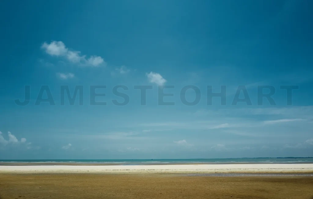 
Beautiful blue sky and sandy seaside