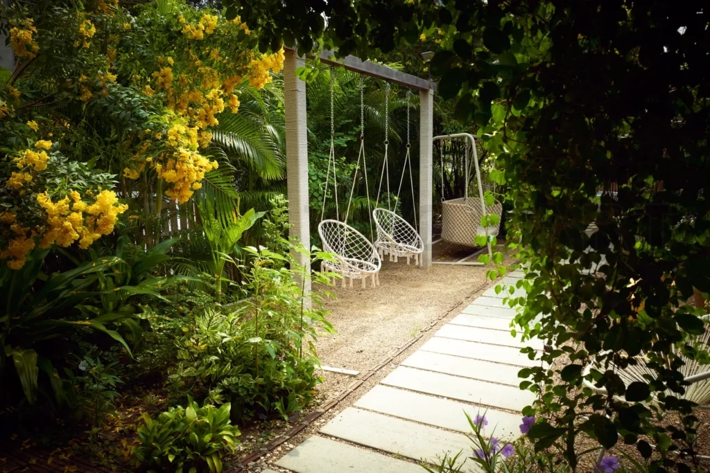 
Outdoor white boho Swing chair