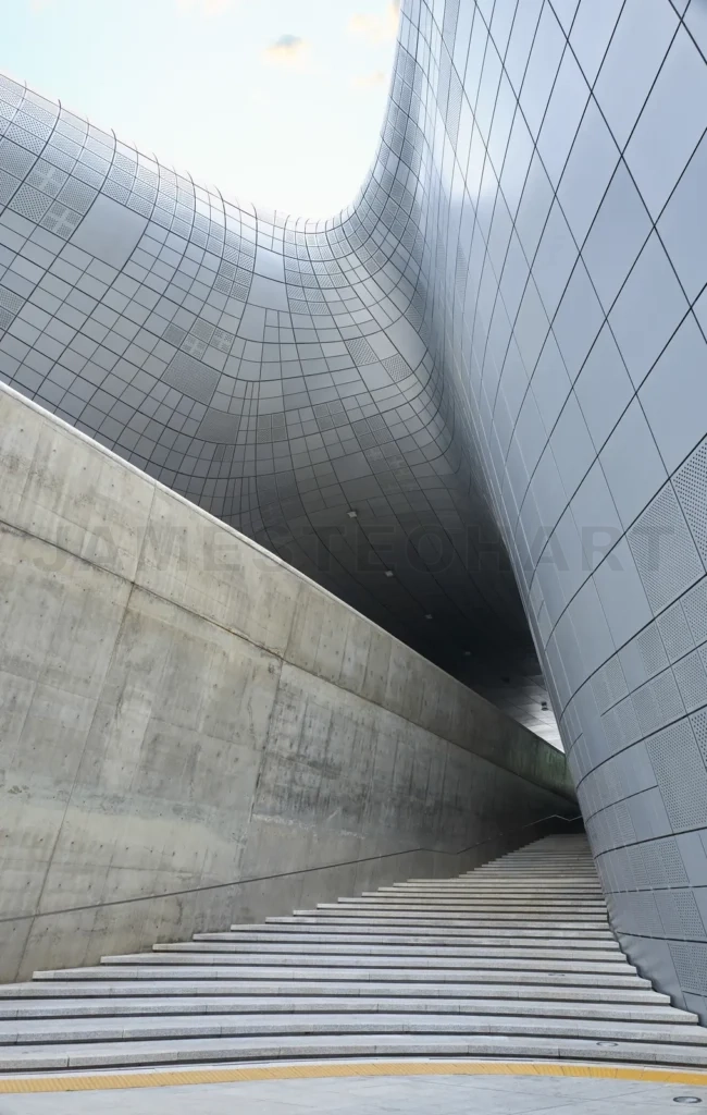 
Dongdaemun design plaza showing modern architecture in seoul, so
